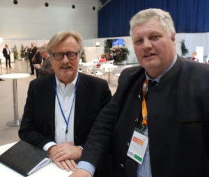Einer der renommiertesten, deutschen Journalisten kam auch zum CSU-Parteitag. Hans-Ulrich Jörges und Klaus Kirchleitner.